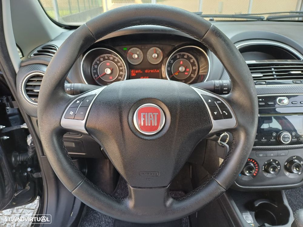 Fiat Punto Evo 1.4 Dynamic Style - 24