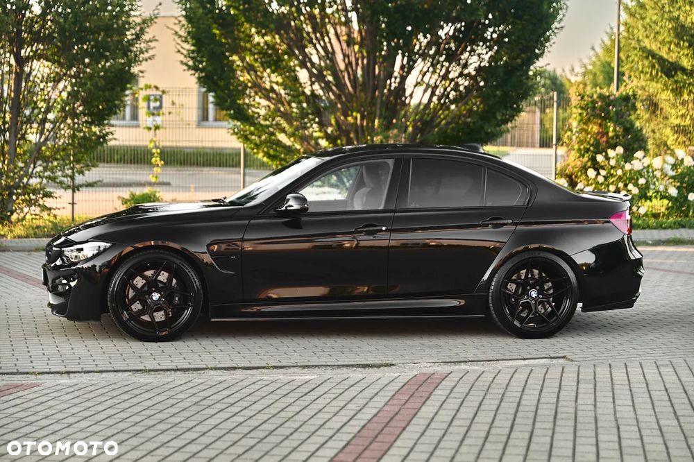 BMW M3 DKG Competition - 9