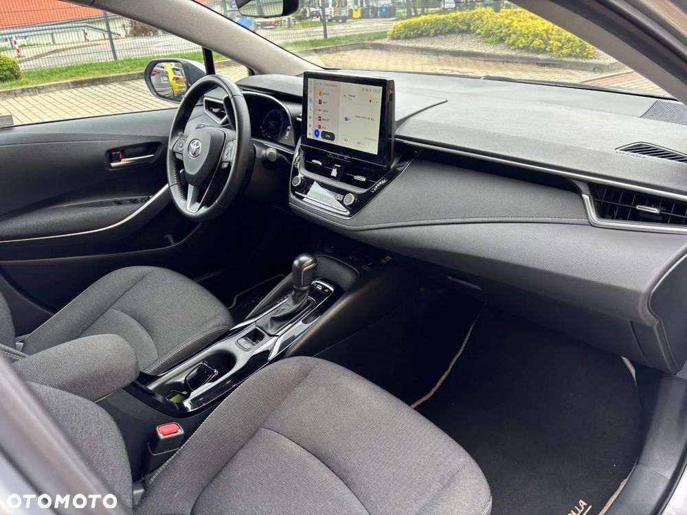 Toyota Corolla 1.8 Hybrid Comfort - 19