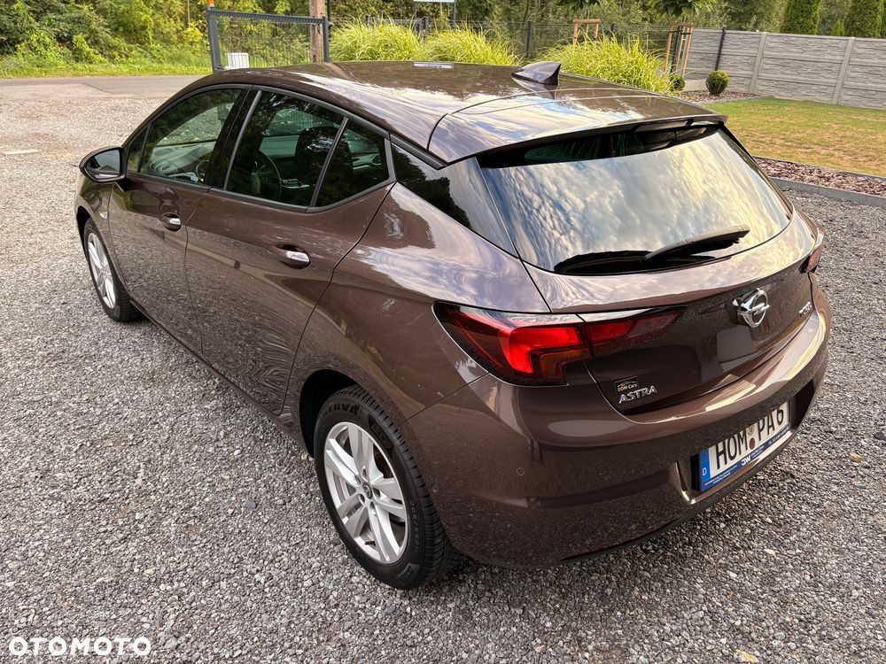 Opel Astra - 4