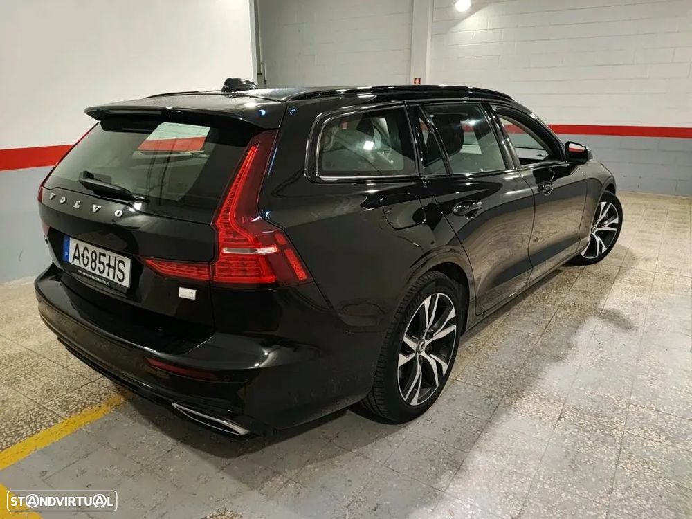 Volvo V60 2.0 T6 AWD TE R-Design - 3