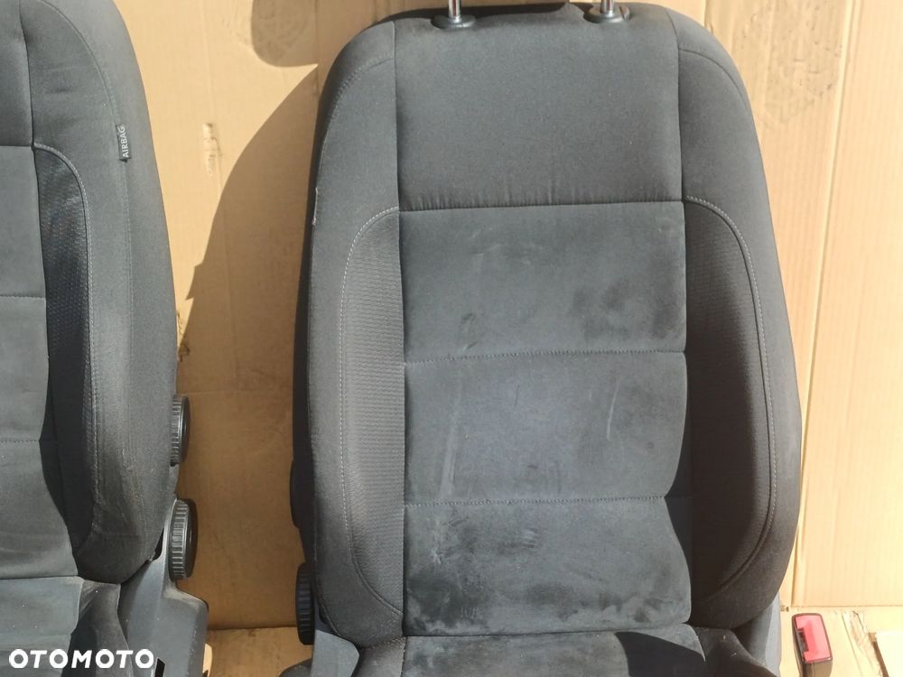 fotele kanapa oparcie tył Golf VI kombi welurowe grzane - 14