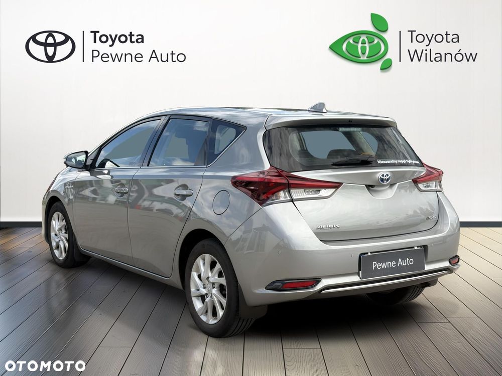 Toyota Auris - 3