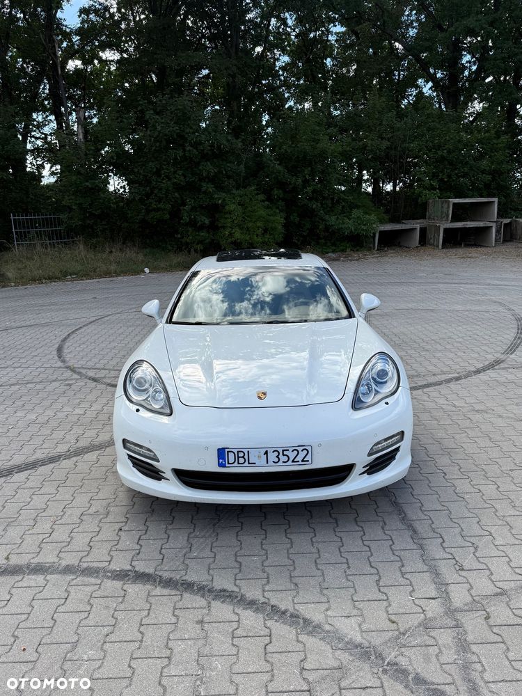 Porsche Panamera 4S - 7