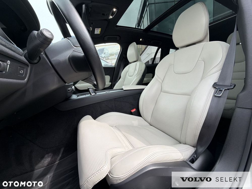 Volvo V60 Cross Country - 11