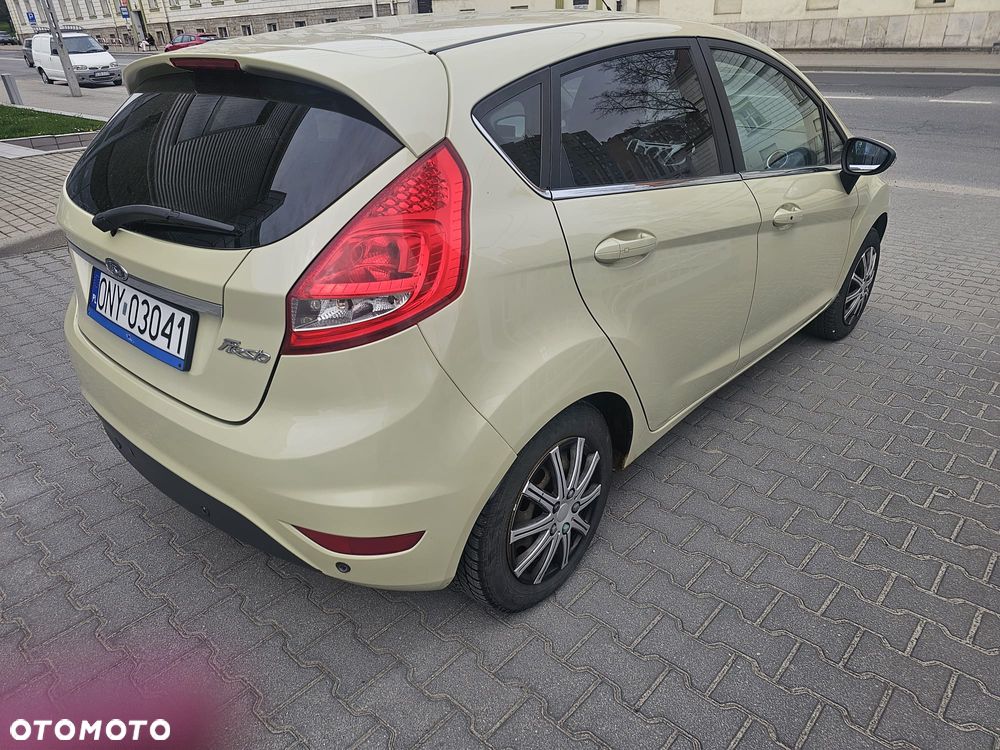 Ford Fiesta 1.4 Titanium - 5