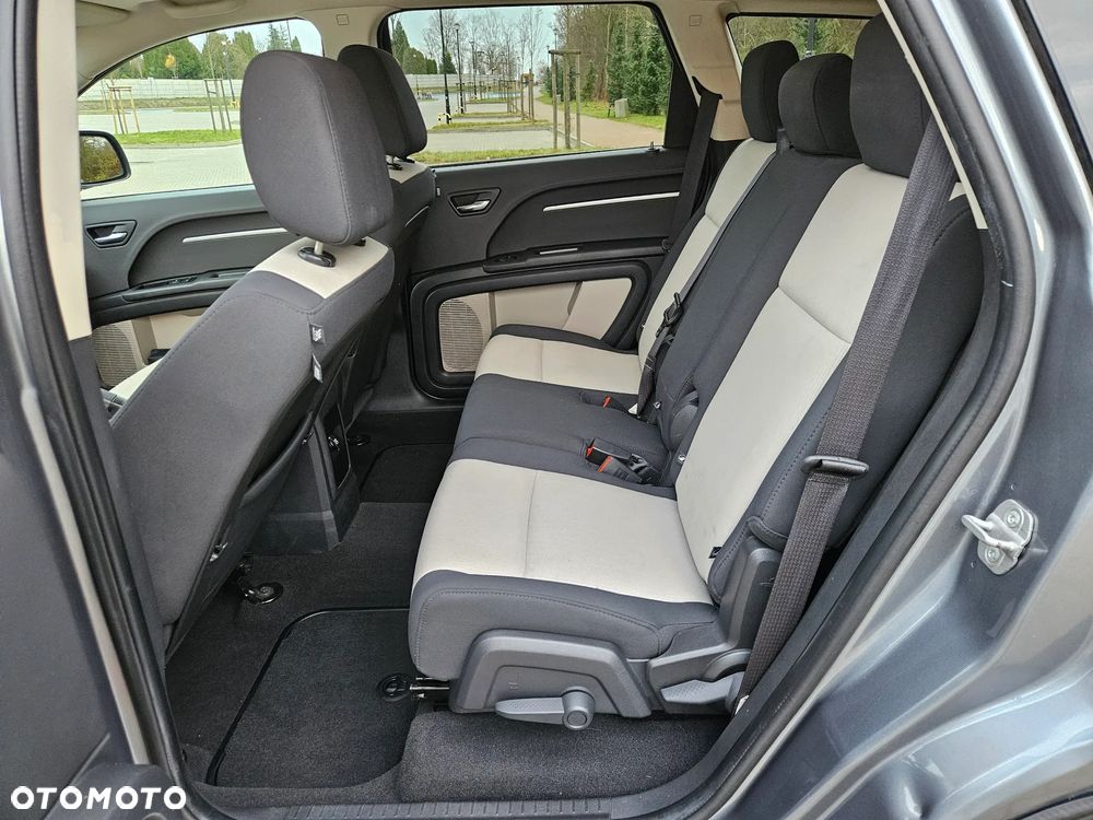 Dodge Journey 2.0 CRD SXT - 20