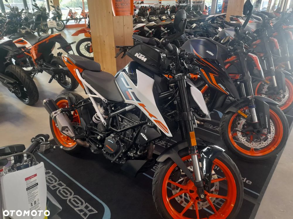 KTM Duke