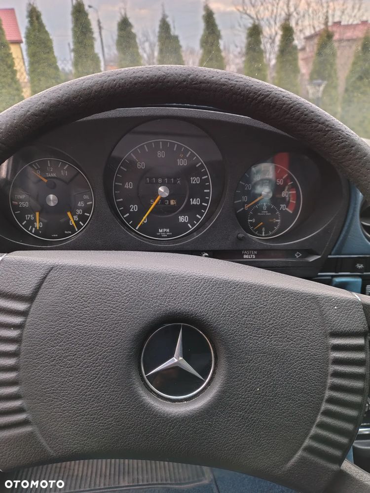 Mercedes-Benz SLC - 11