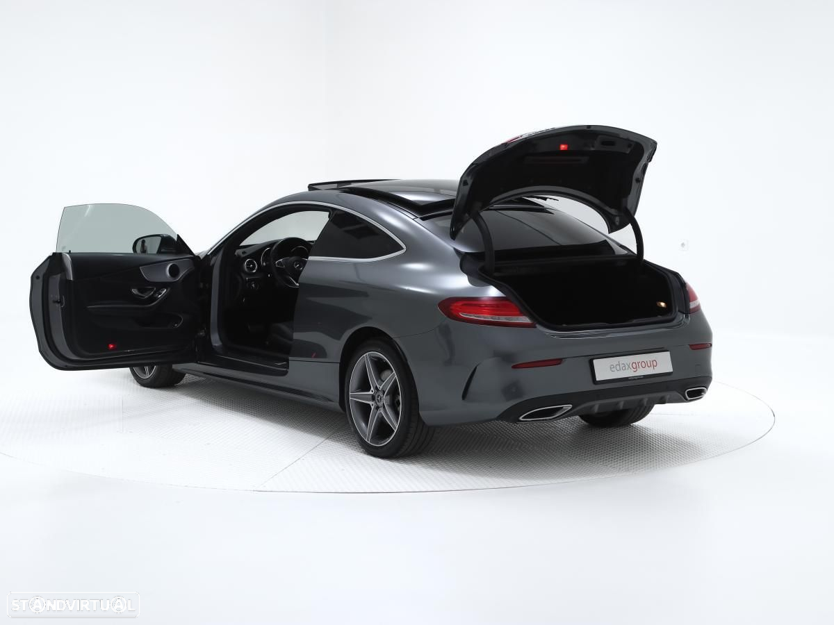 Mercedes-Benz C 250 - 5