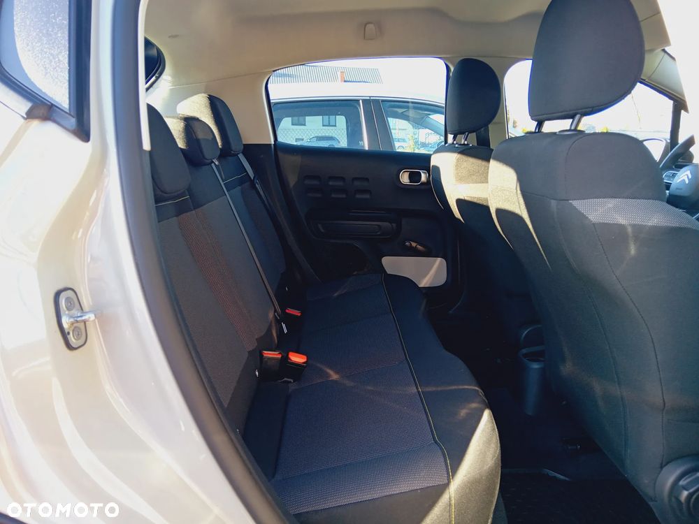 Citroën C3 1.2 PureTech Shine - 38