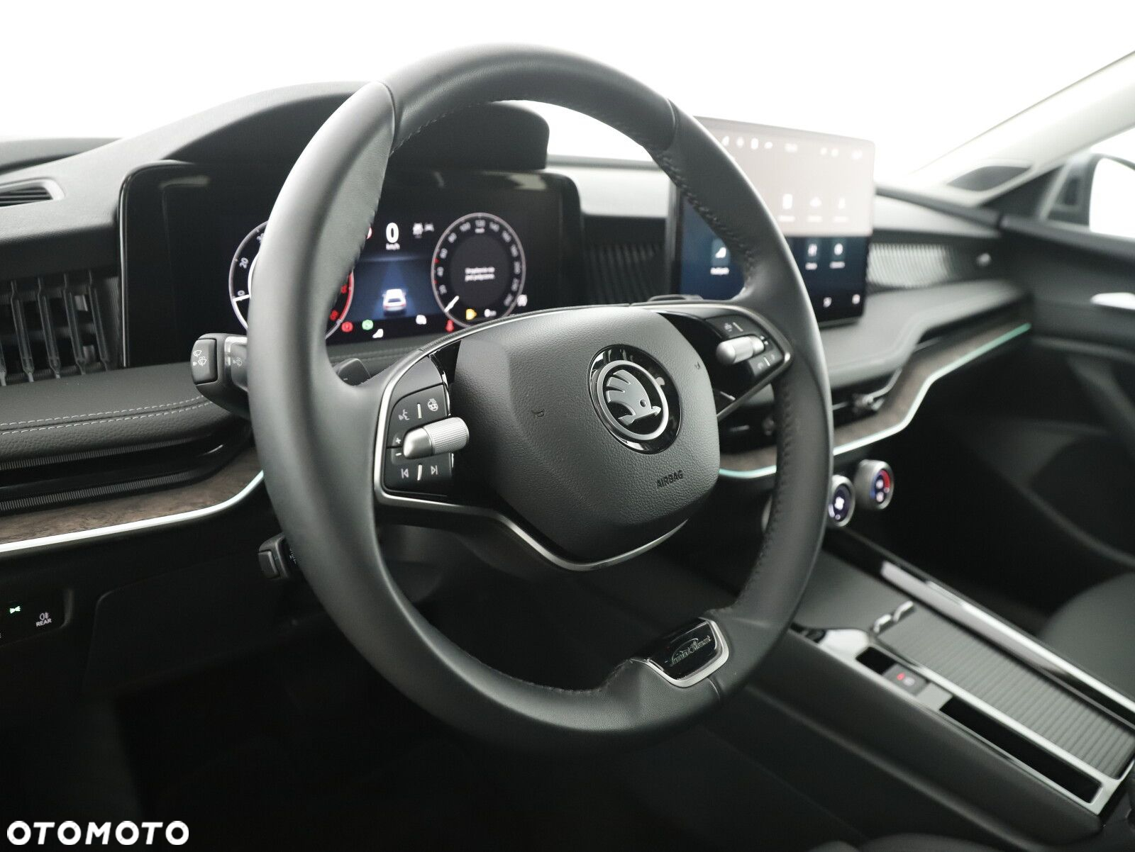 Skoda Superb - 12