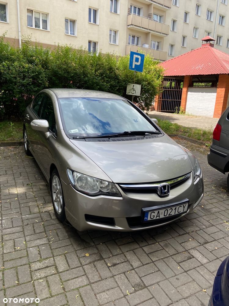 Honda Civic 1.8 Comfort - 3