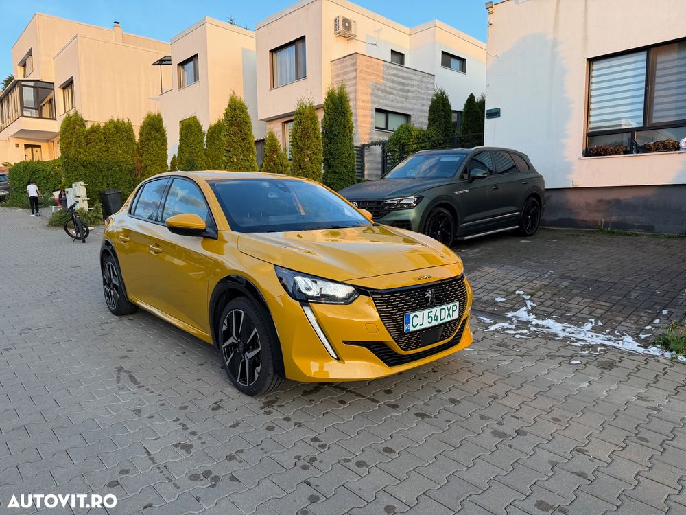Peugeot 208 e-208 Allure - 2