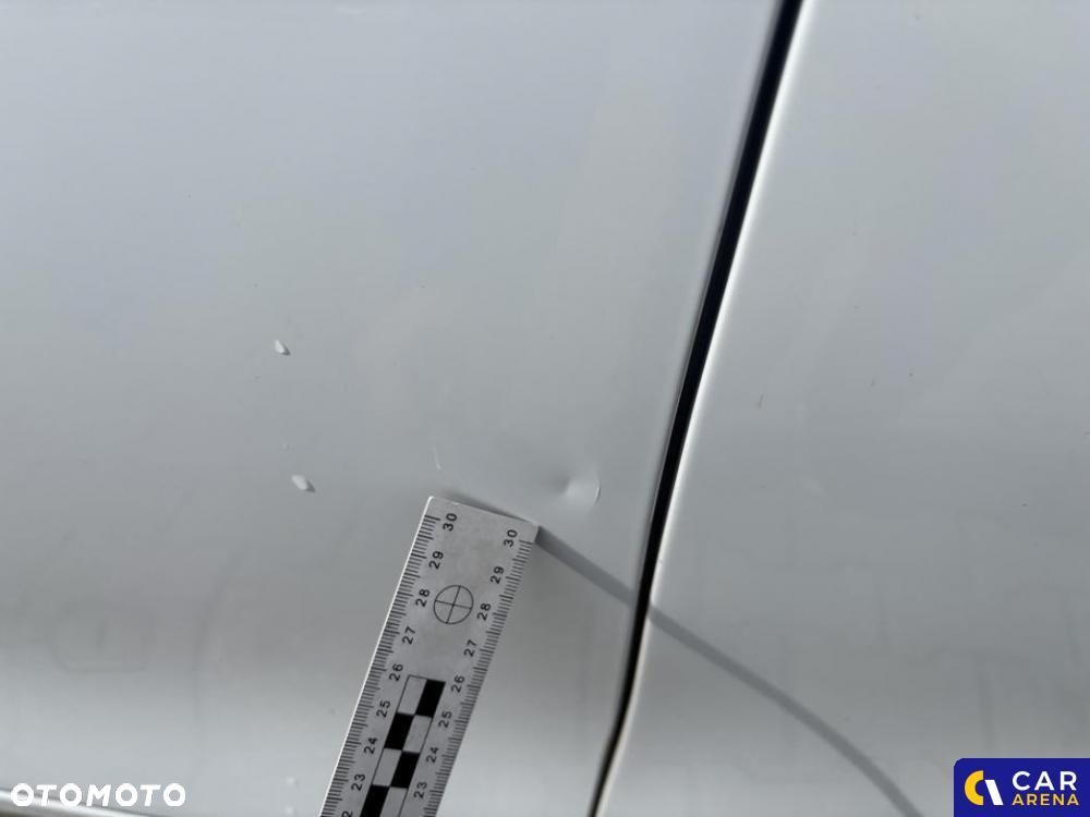 Kia Ceed - 31