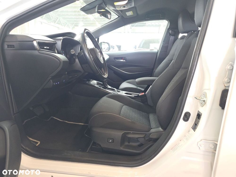 Toyota Corolla 1.8 Hybrid Comfort - 25