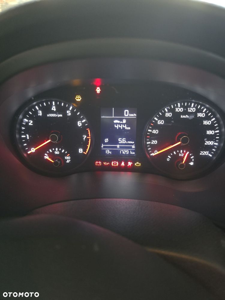 Kia Stonic 1.2 L - 3