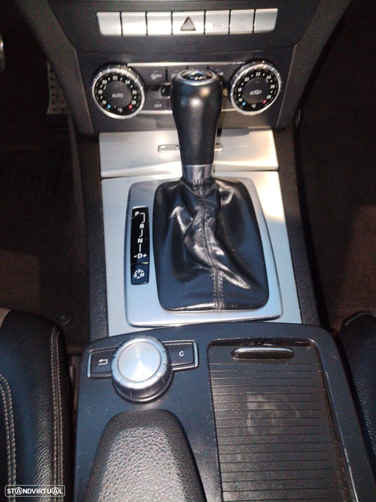 Mercedes-Benz C 220 - 14