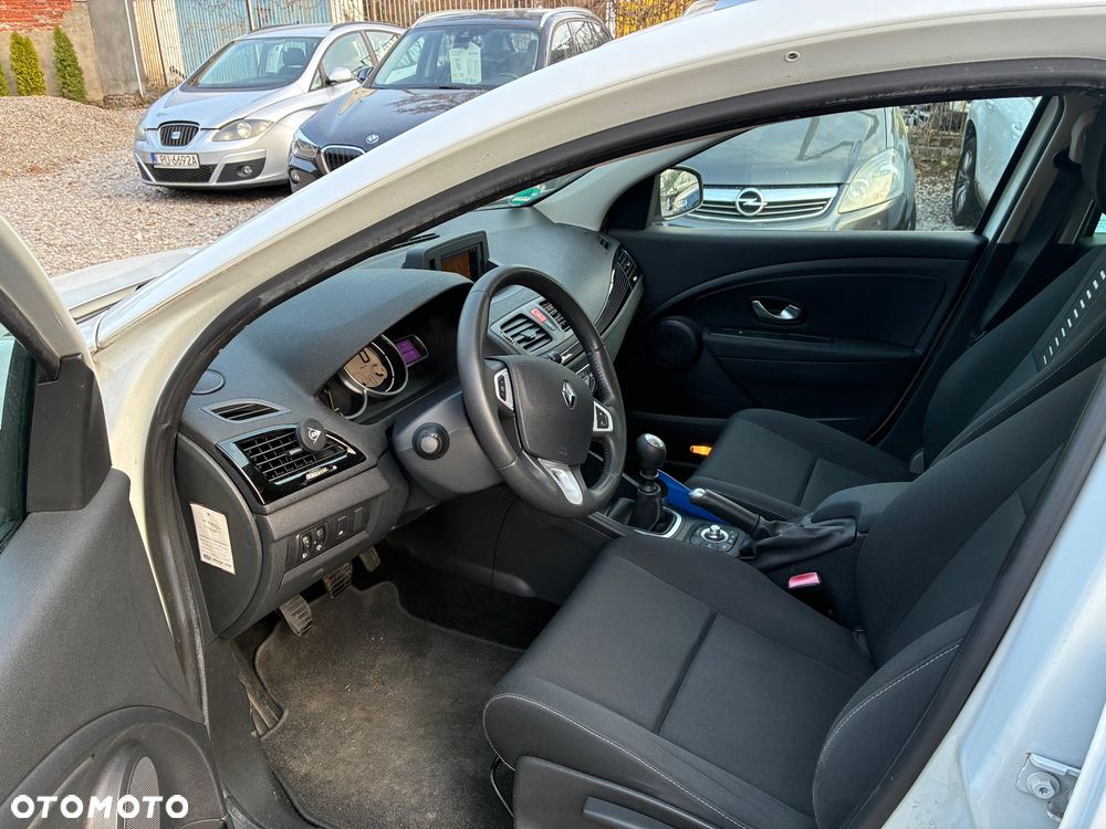 Renault Megane 1.6 16V 110 Dynamique - 8