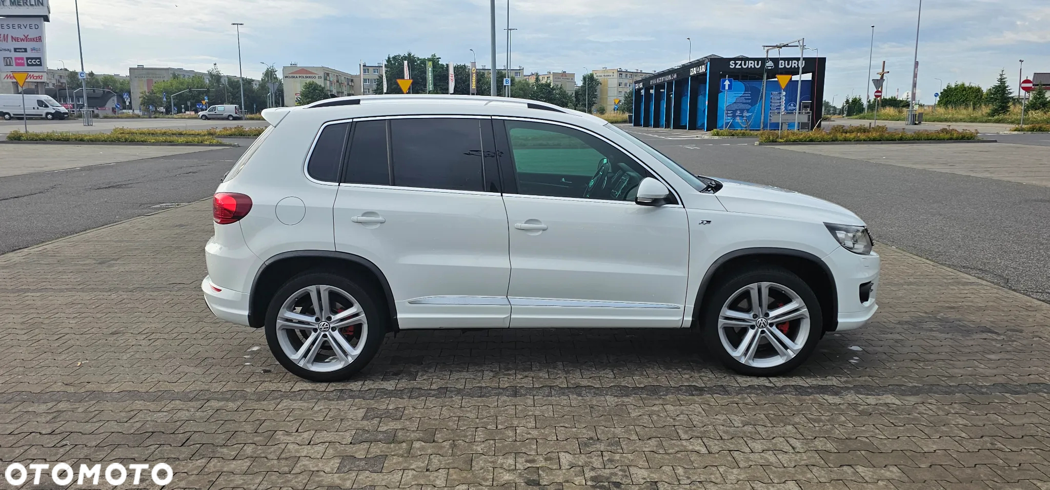 Volkswagen Tiguan 2.0 TDI 4Mot Perfectline R-Style DSG - 13