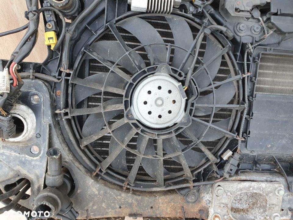 Pas Przedni Wzmocnienie Czołowe Chlodnice Wentylator 2.0 ALT 130KM AUDI A4 B6 Sedan Kombi 8E0805594B - 19
