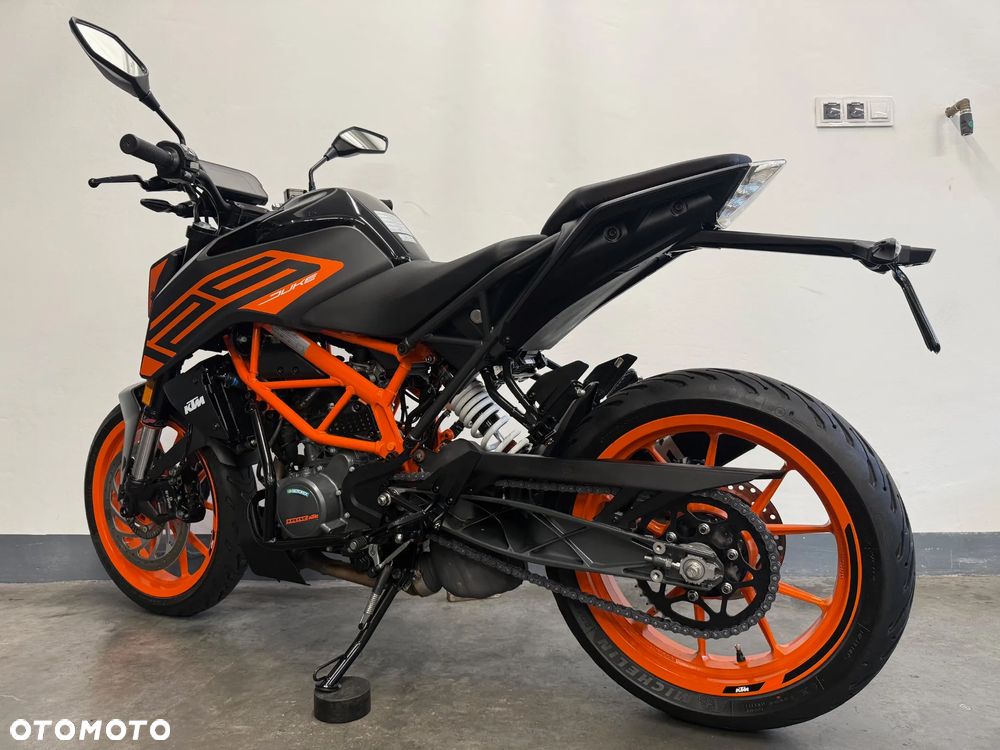 KTM Duke 125 - 4
