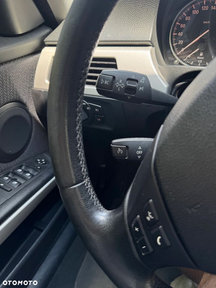 BMW Seria 3 320d - 9