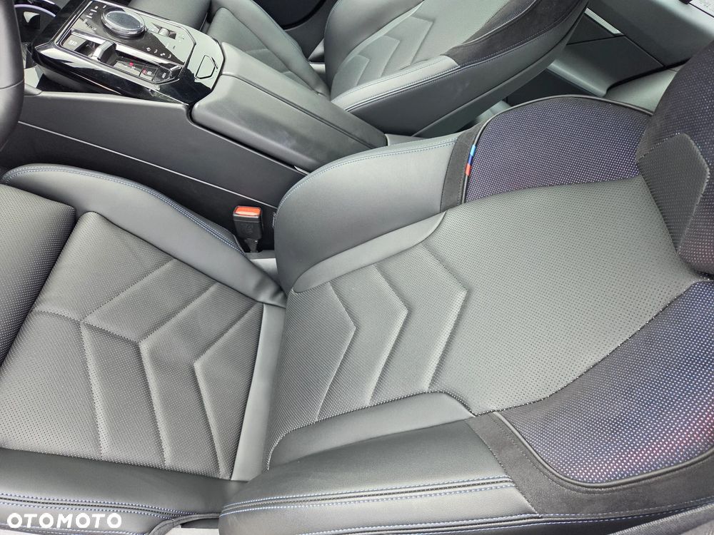 BMW Seria 5 - 13