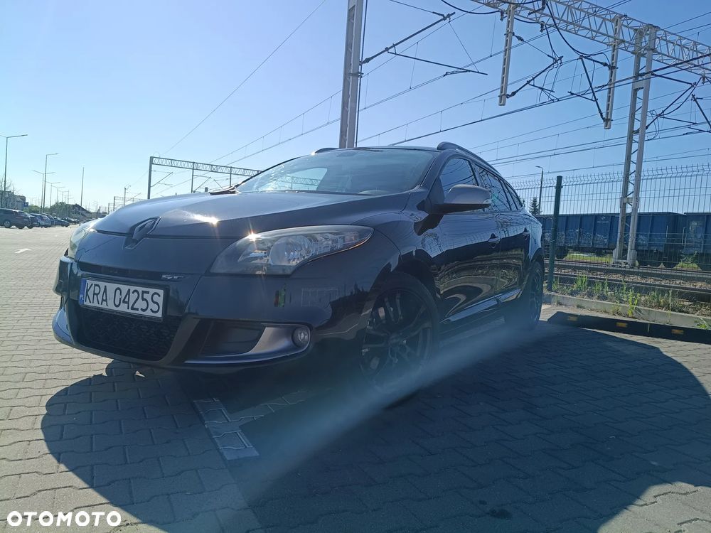 Renault Megane 1.9 dCi FAP Dynamique - 3
