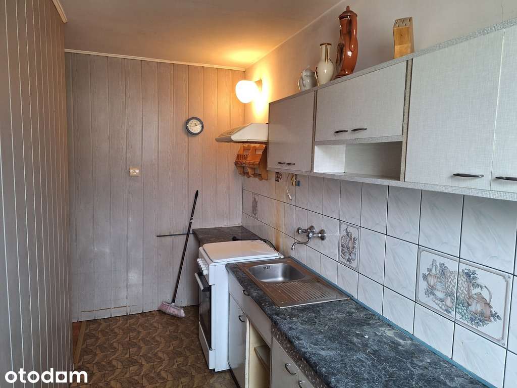 Mieszkanie 46 m2, centrum, do remontu. Polecamy - Pełny obrazek: 2/11