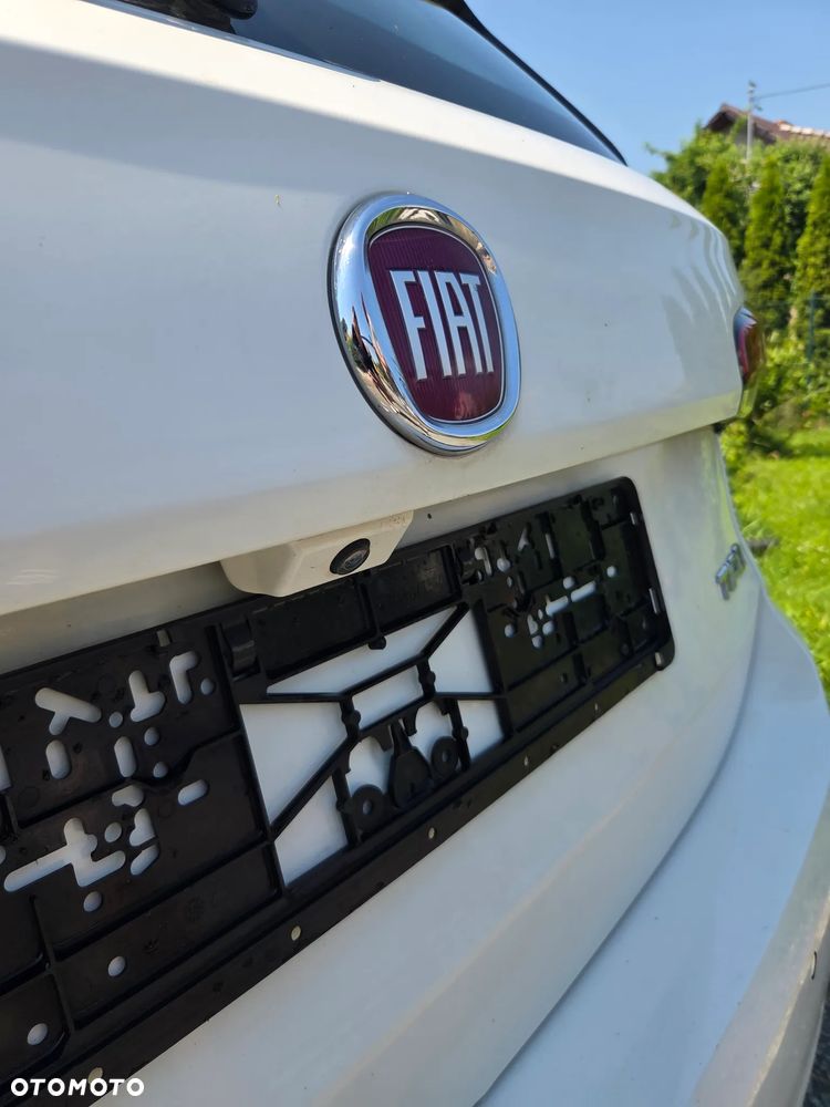 Fiat Tipo - 12
