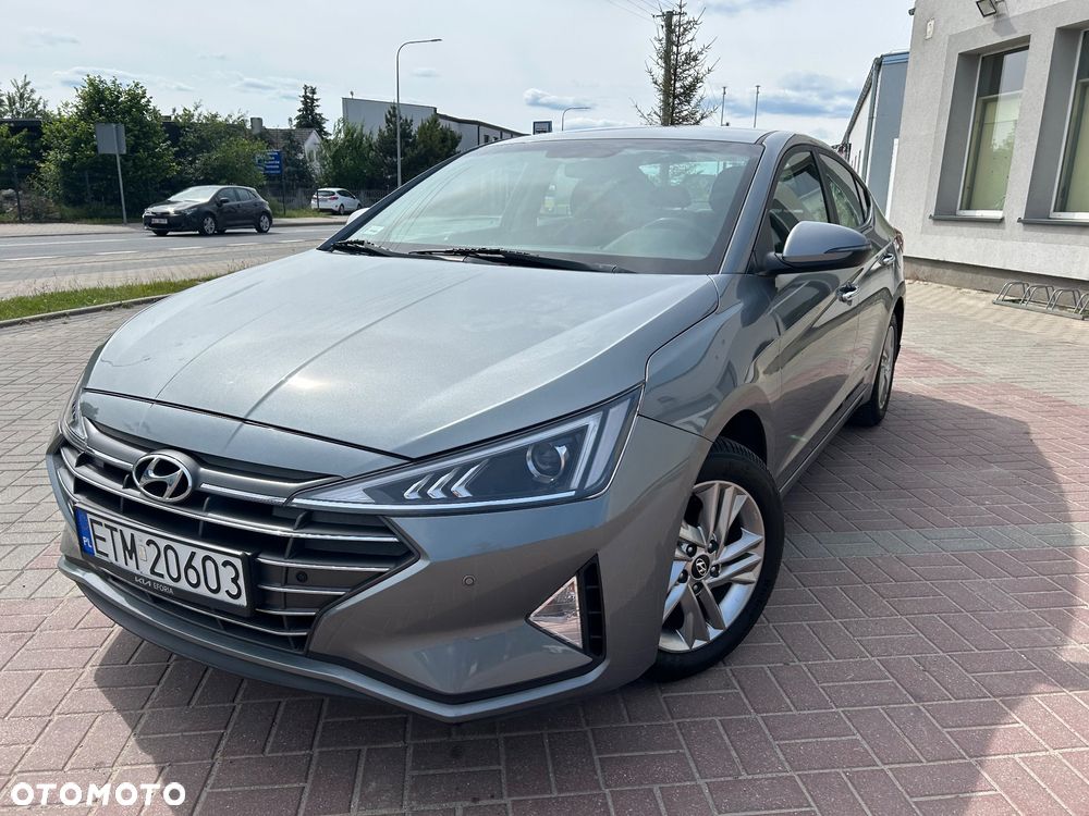 Hyundai Elantra 1.6 Premium - 2