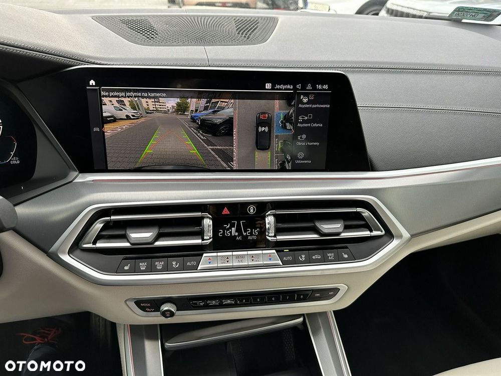 BMW X5 xDrive30d mHEV - 26