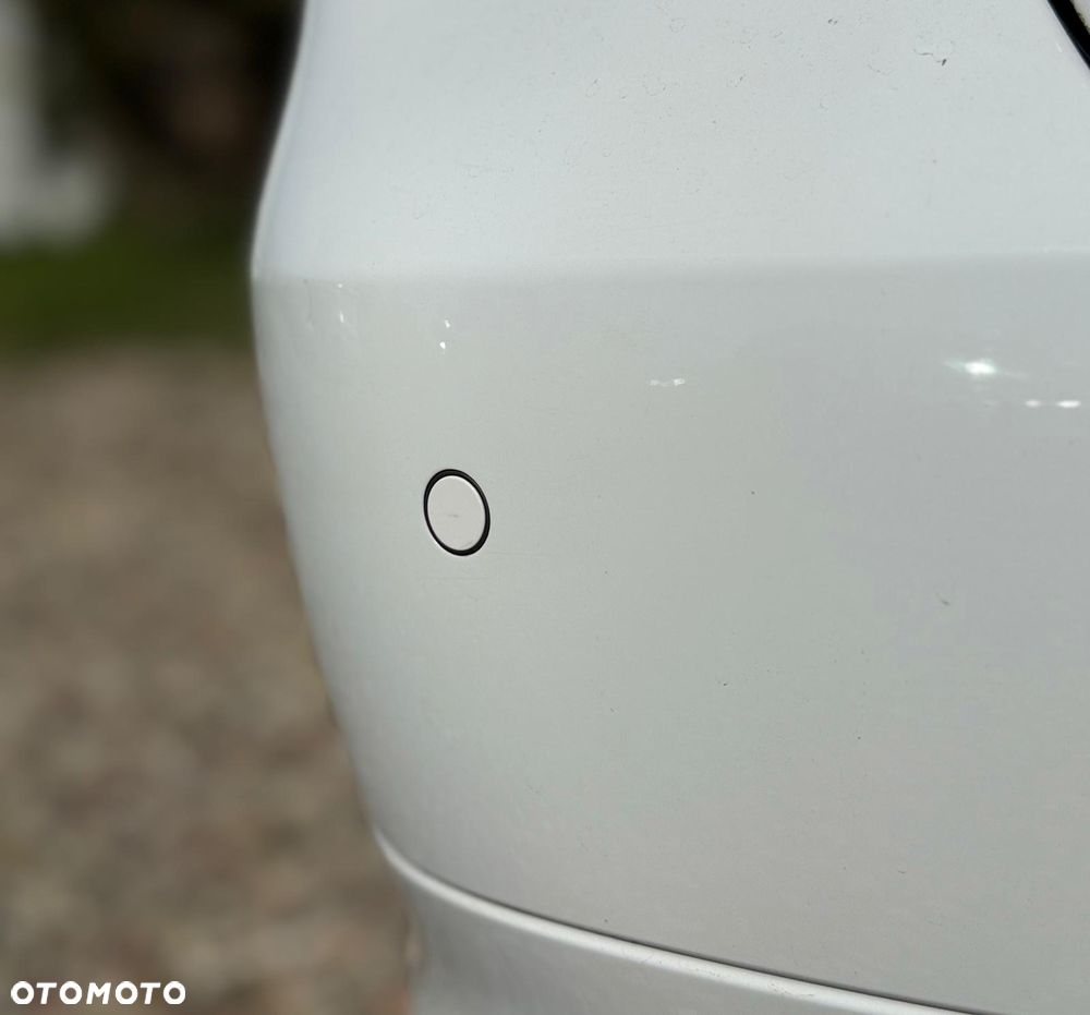 BMW Seria 3 318d Advantage - 12