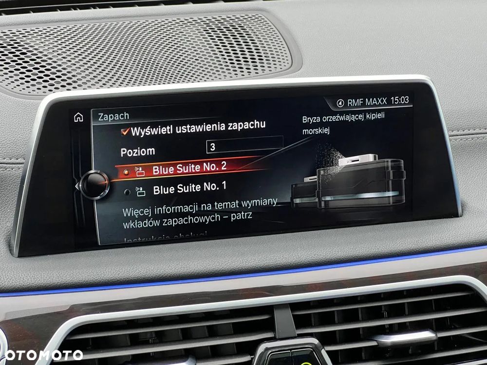 BMW Seria 7 750i xDrive - 30