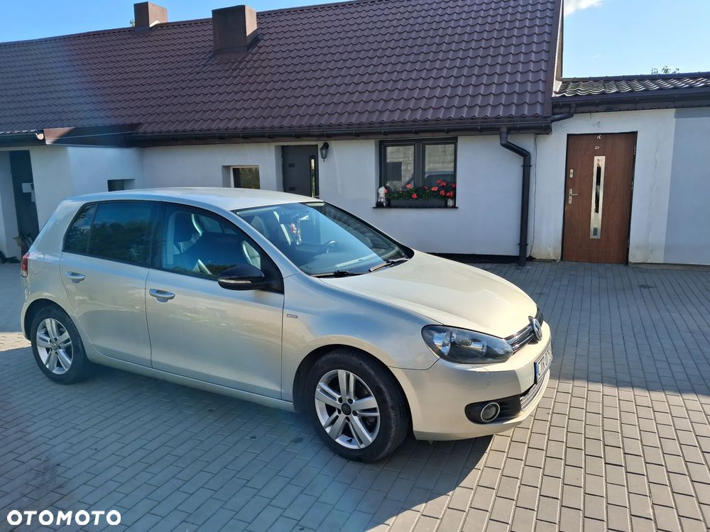Volkswagen Golf 1.2 TSI MATCH - 13