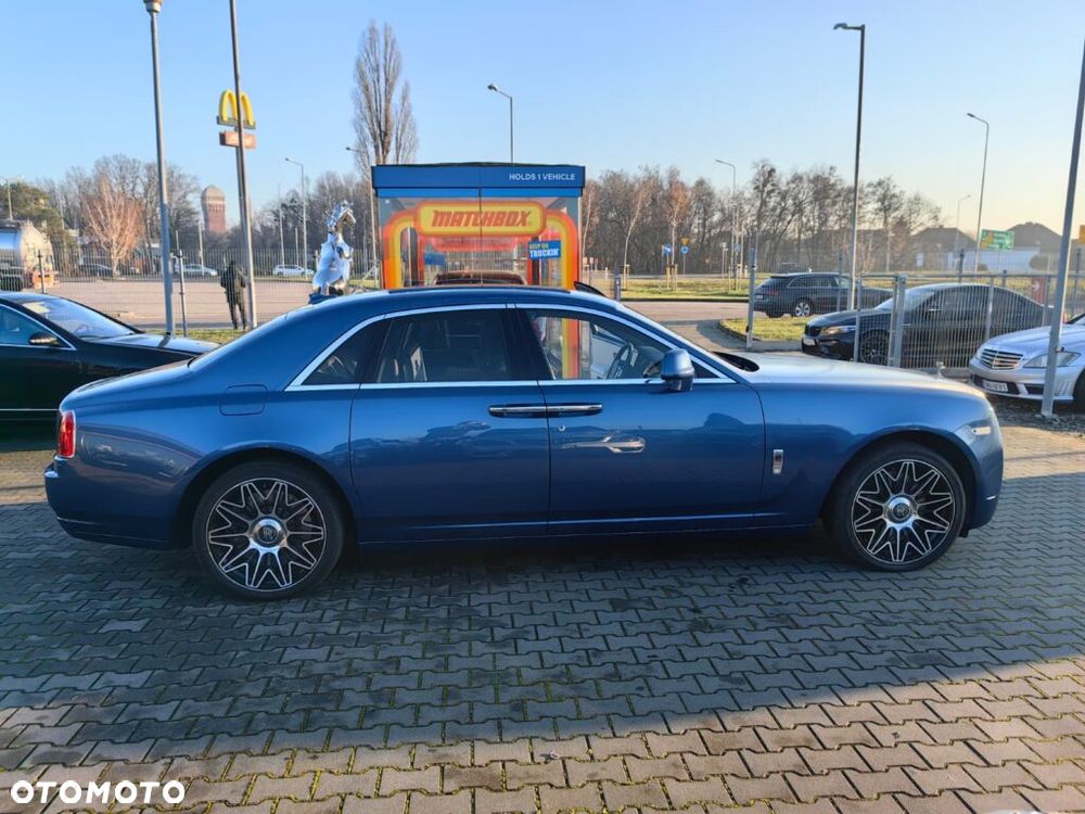 Rolls-Royce Ghost - 7