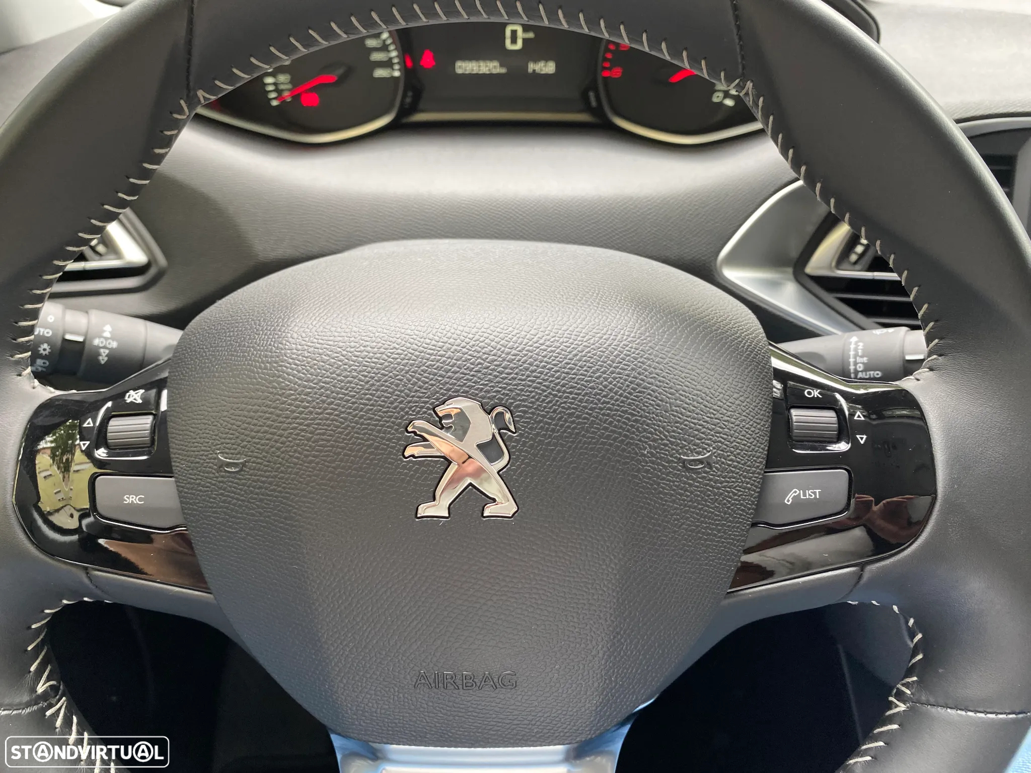Peugeot 308 SW 1.5 BlueHDi Style - 26