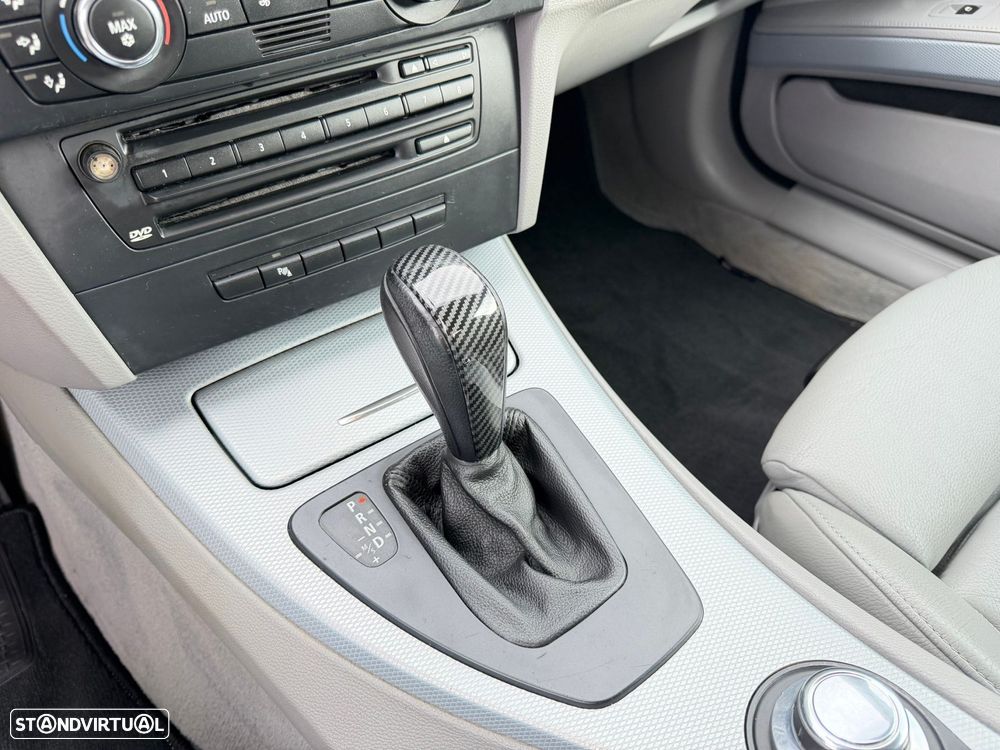 BMW 320 d Coupe Auto - 21