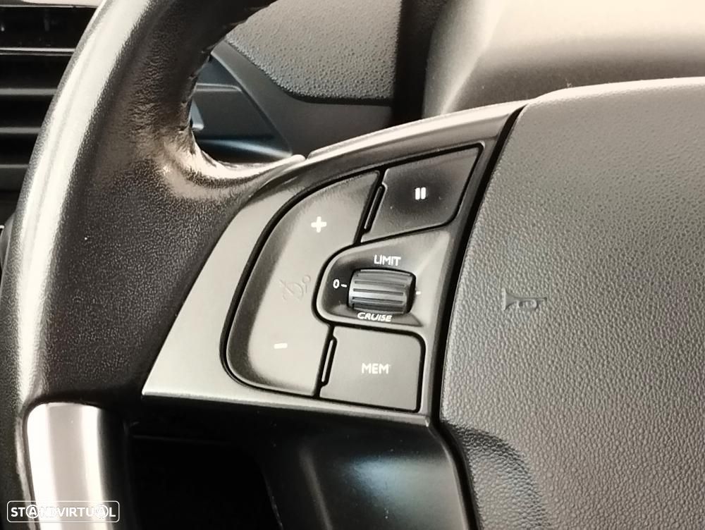 Citroën Grand C4 Spacetourer 1.2 PureTech Live - 27