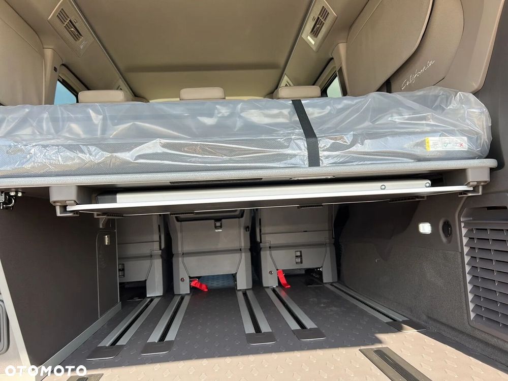 Volkswagen California - 36