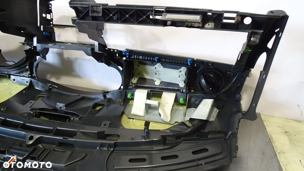 DESKA ROZDZIELCZA MINI COOPER R50 1.6 - 12