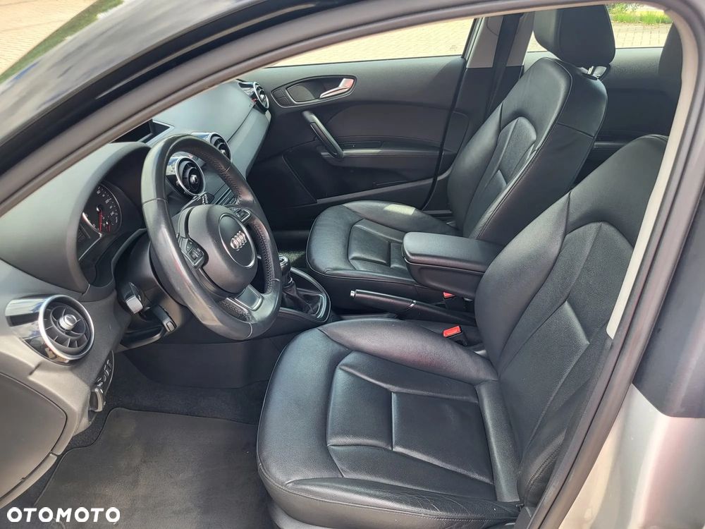 Audi A1 Sportback 1.6 TDI Ambition - 4