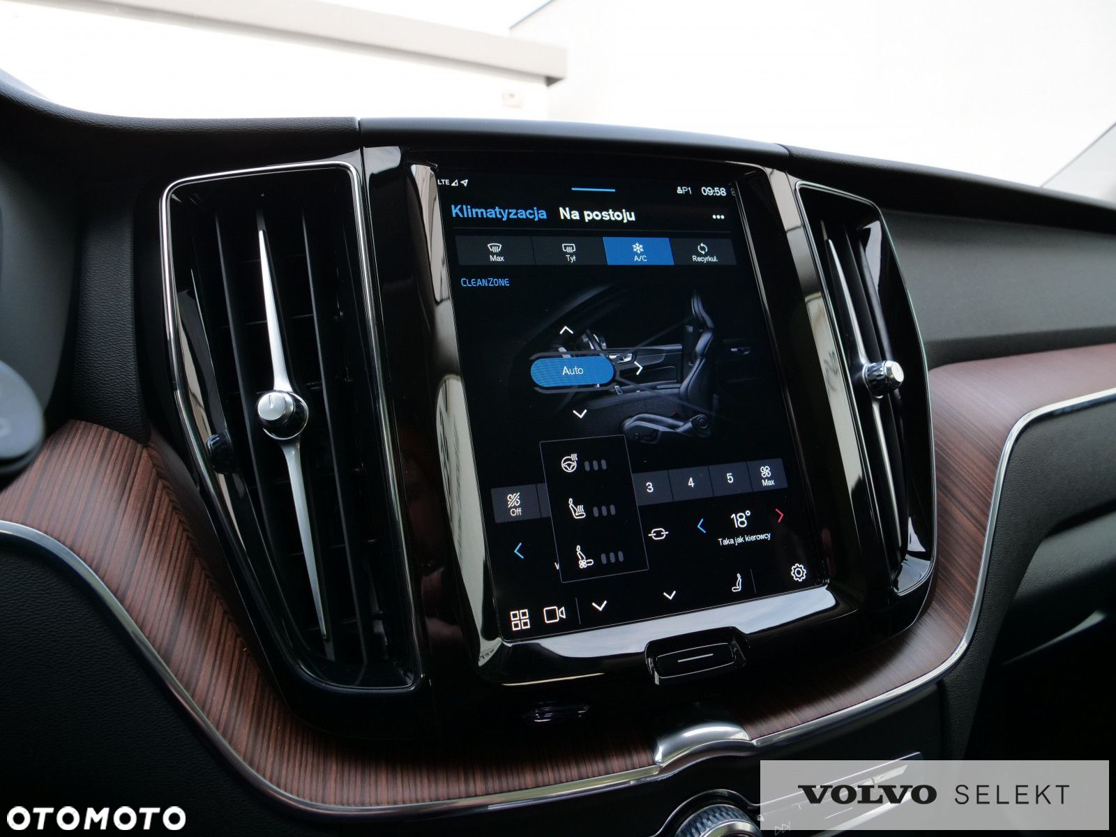 Volvo XC 60 - 26