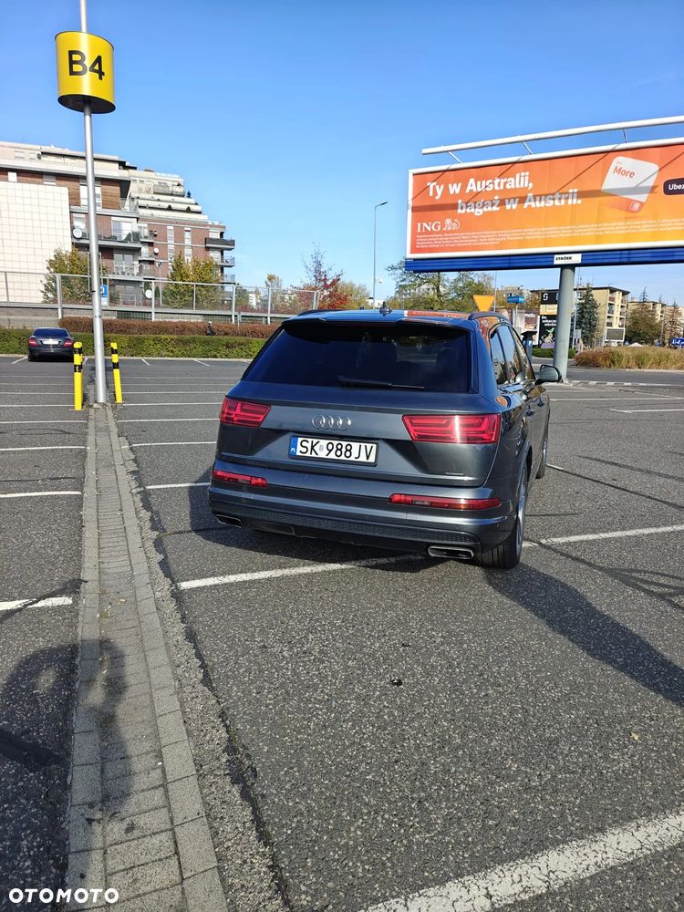 Audi Q7 3.0 TFSI Quattro Tiptr - 12