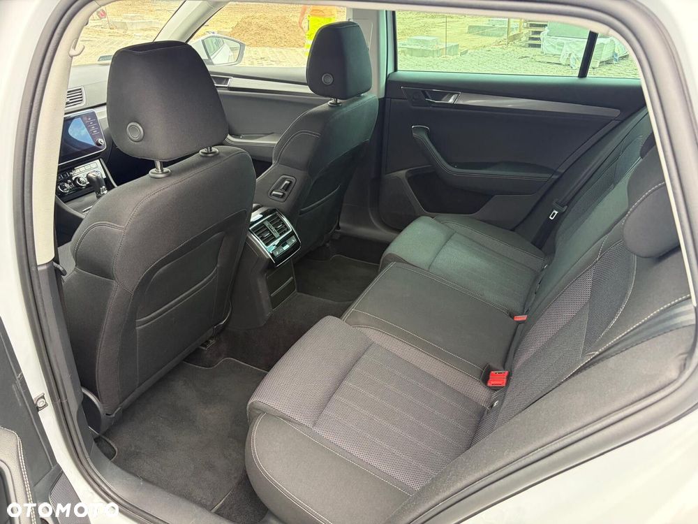 Skoda Superb - 14