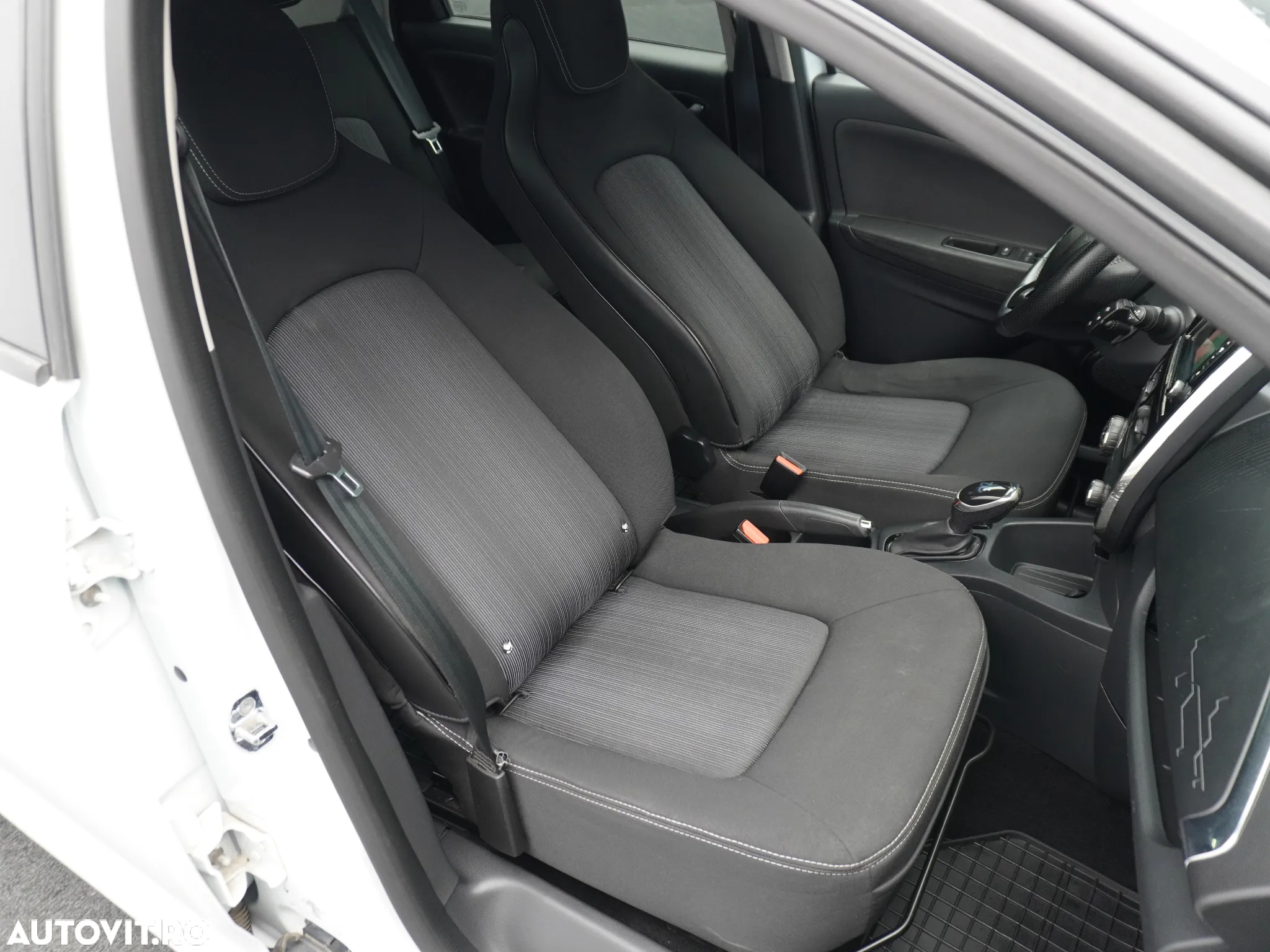 Renault ZOE 40 INTENS - 8