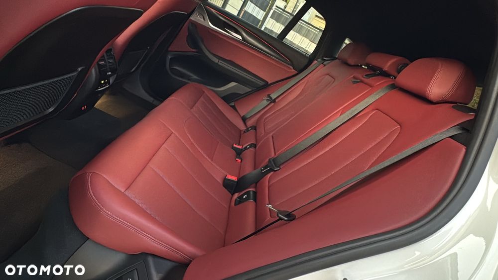 BMW X4 xDrive30i M Sport Edition - 30