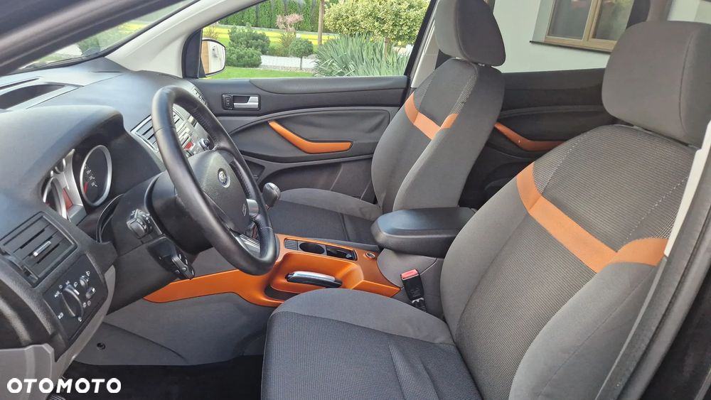 Ford Kuga 2.0 TDCi Titanium - 10