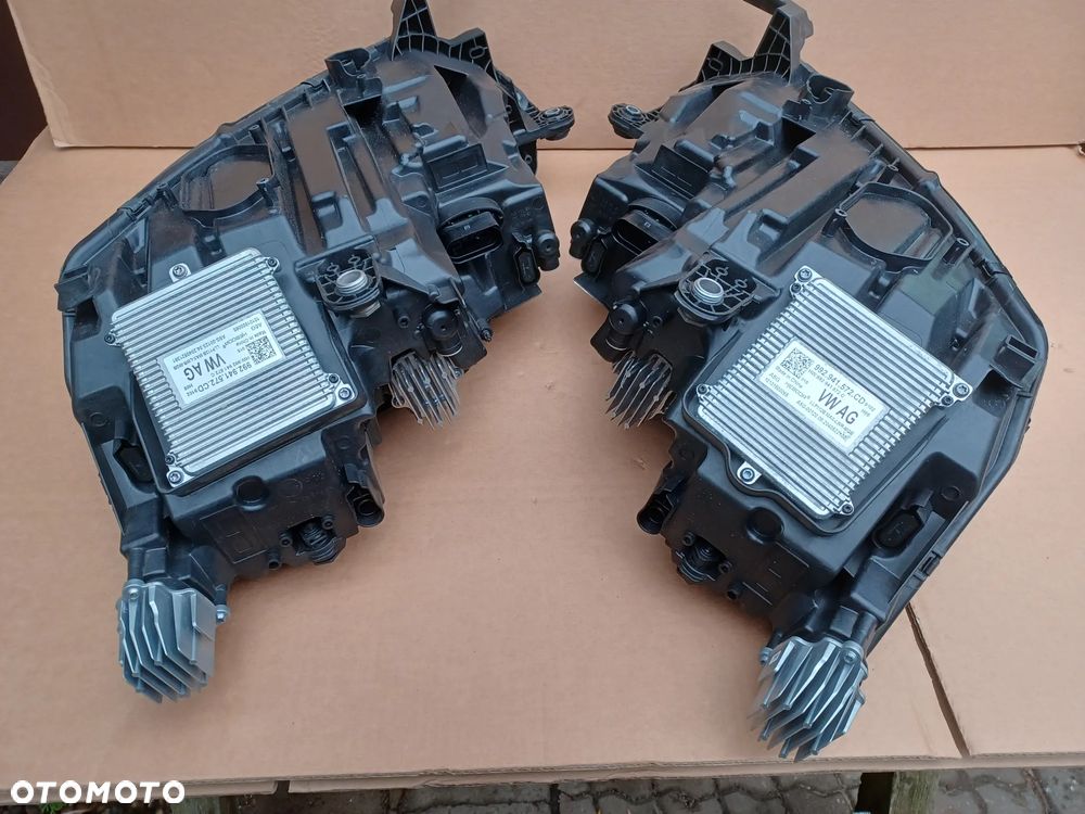 Full led przedni prawy lewy Skoda Octavia IV 4 lampa oryg 5E4 - 7
